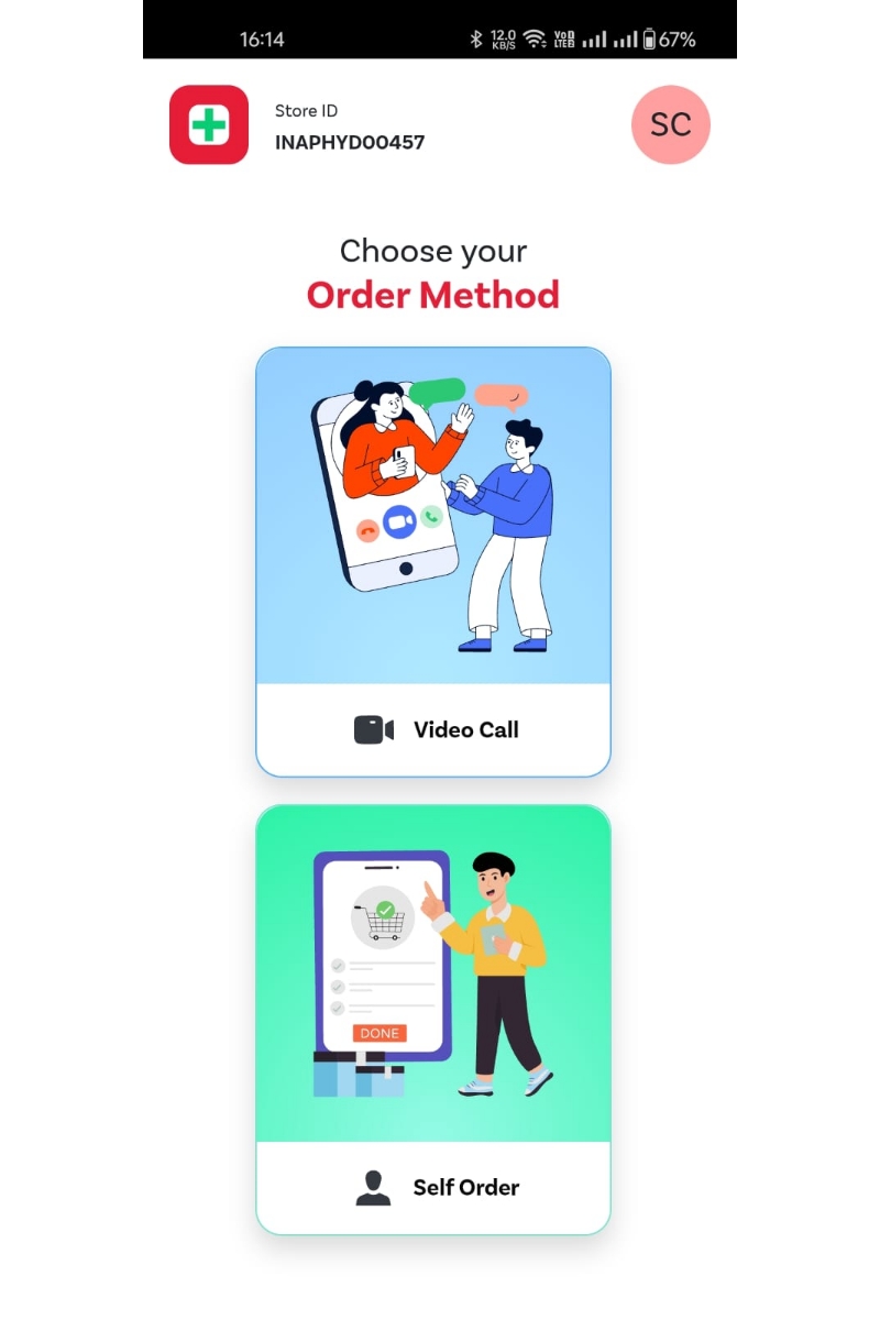 MedPlus Smart Kiosk order method selection screen with Video Call and Self Order options